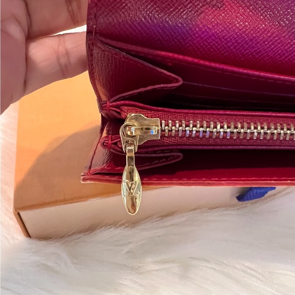 Authentic Louis Vuitton Long Wallet - Picture 11 of 12